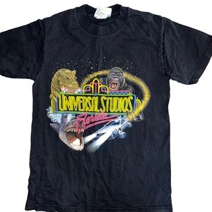 Vintage Universal Studio Men’s Graphic Black T-Shirt Size Small Made USA